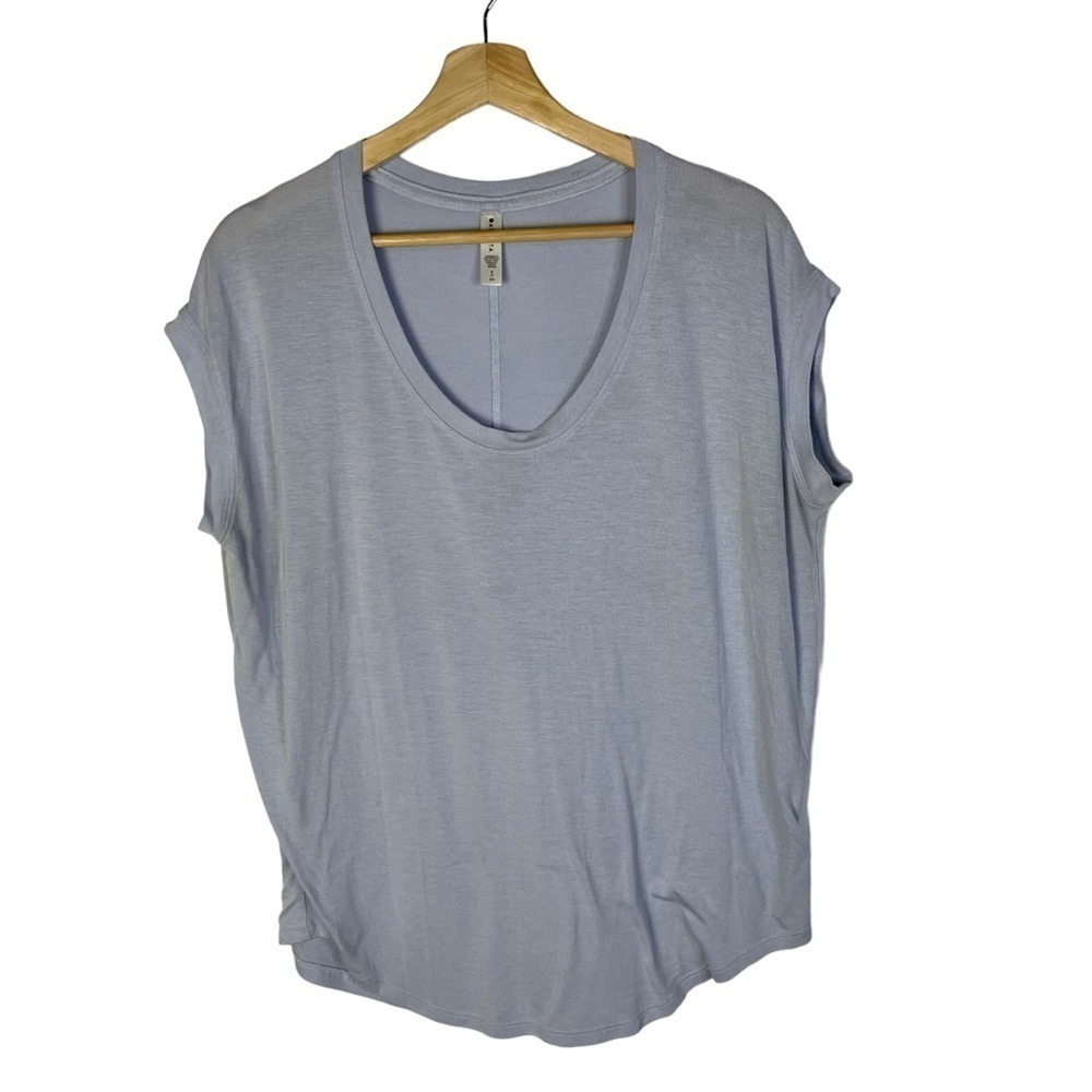 Athleta Cloudlight Stratus Light Blue Short Sleeve Athletic T-Shirt S